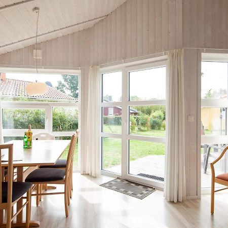 6 Person Holiday Home In Grömitz Exteriör bild