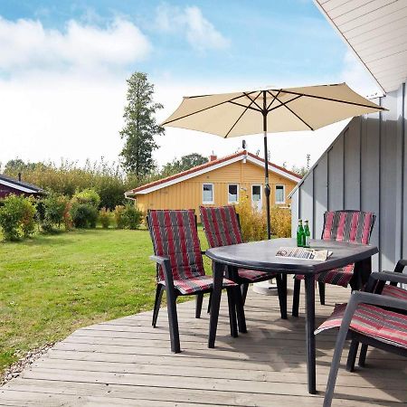 6 Person Holiday Home In Grömitz Exteriör bild